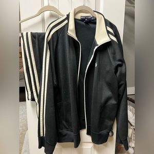Ralph Lauren POLO sweatsuit.